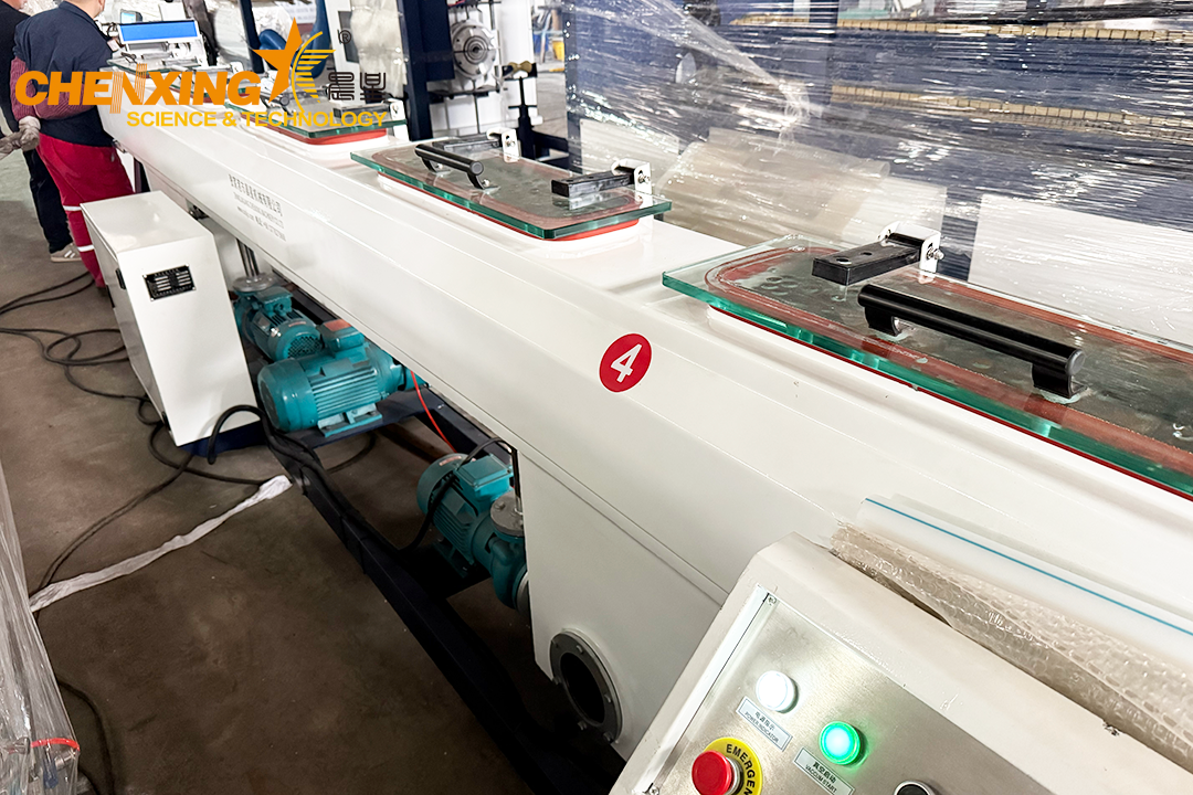 industrial vacuum sizing tank for PE pipe production industrial vacuum sizing tank for PE pipe production