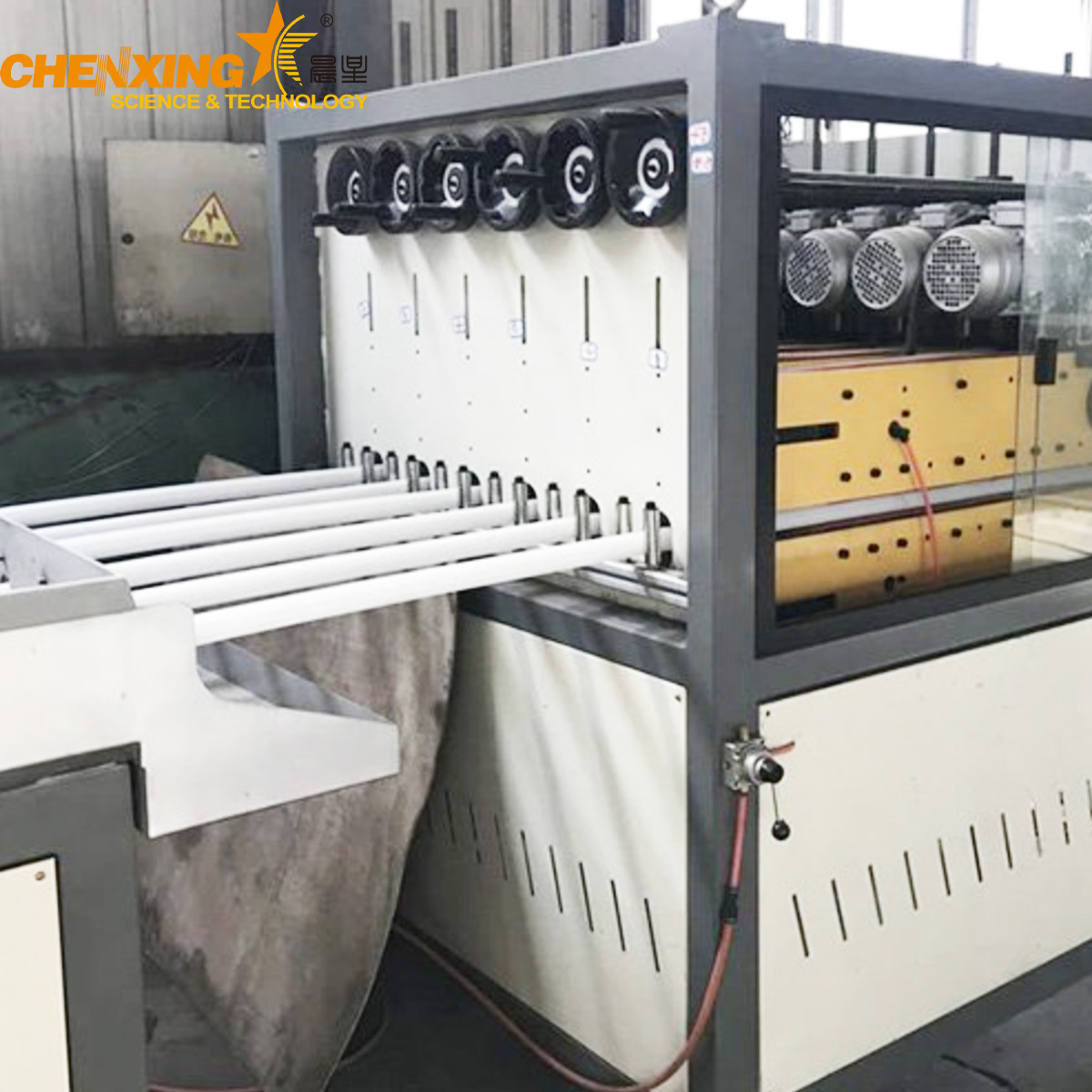 Haul-off and flying-knife cutter