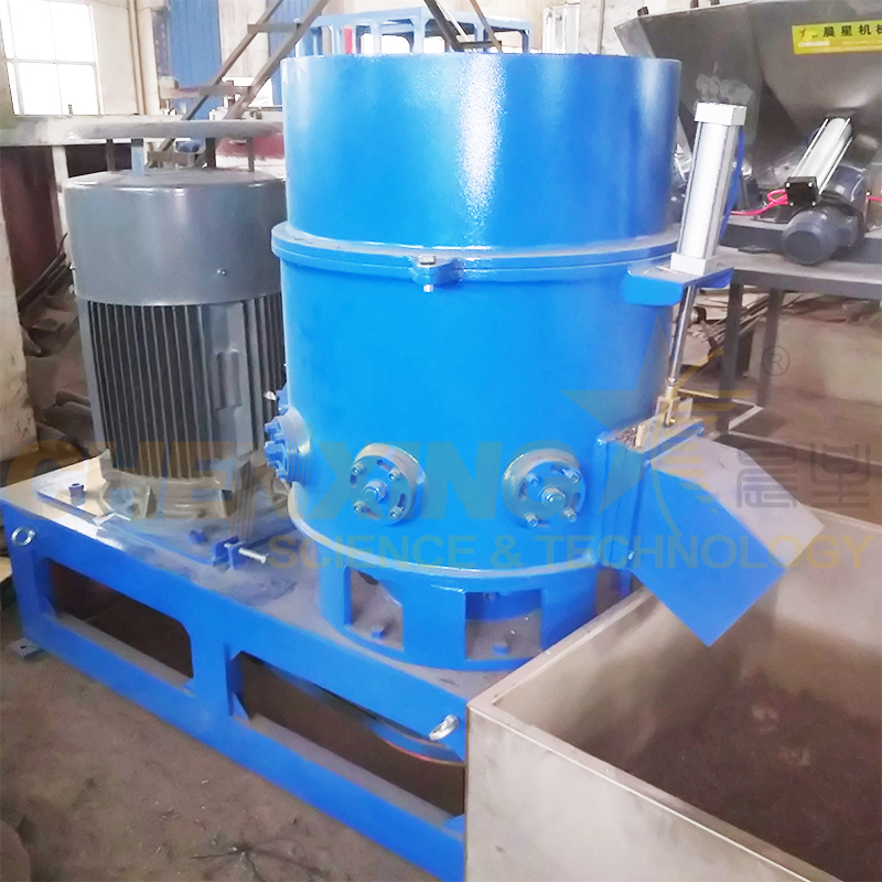 agglomerator with double bearing main shaft structure