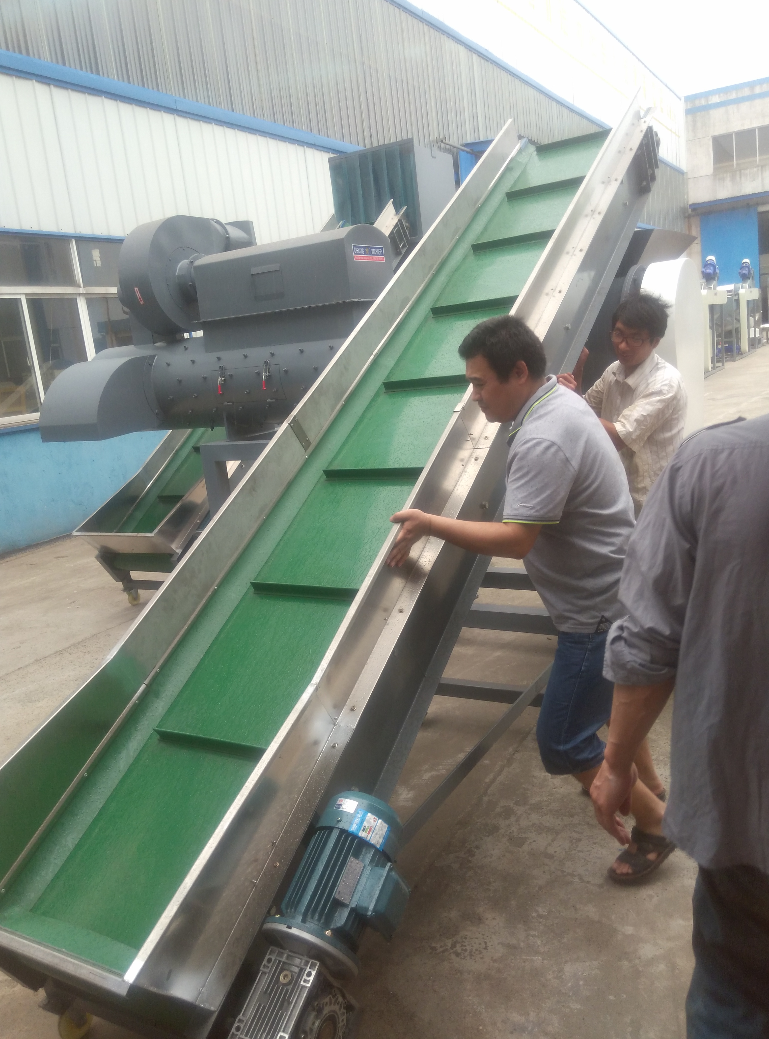  Conveyors