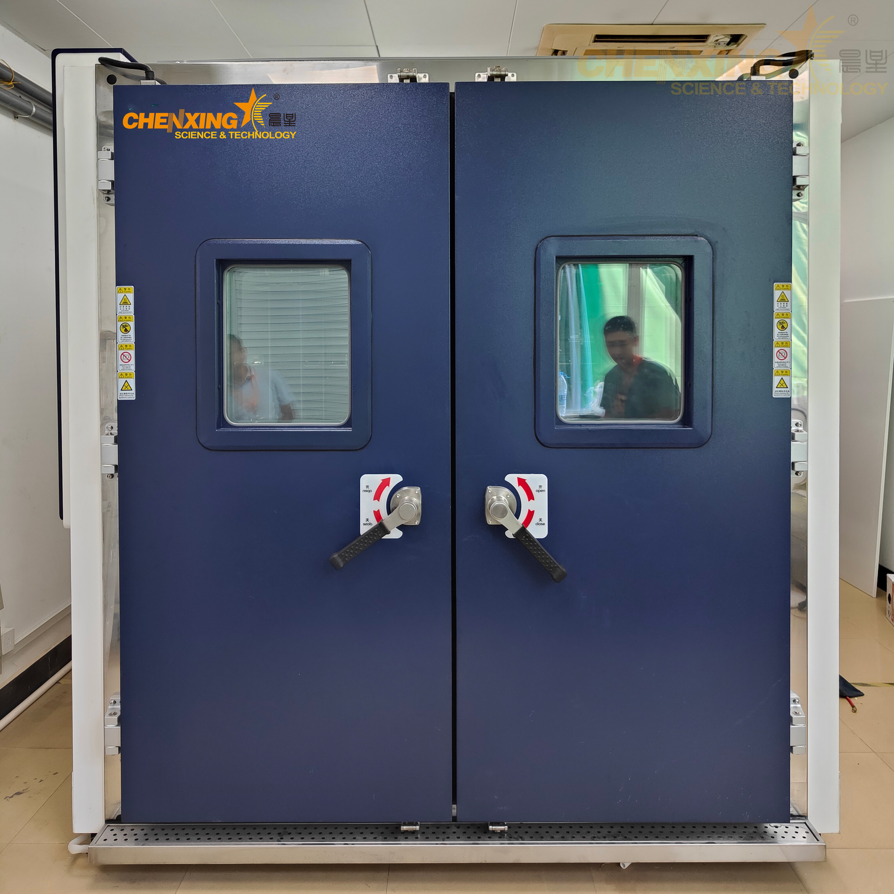 Photovoltaic Special Steady State Sunlight Simulation Test Chamber