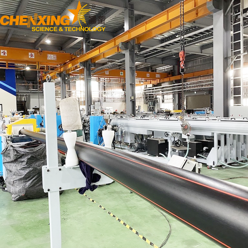 Industrial plastic pipe extrusion line with high output and stable extrusion