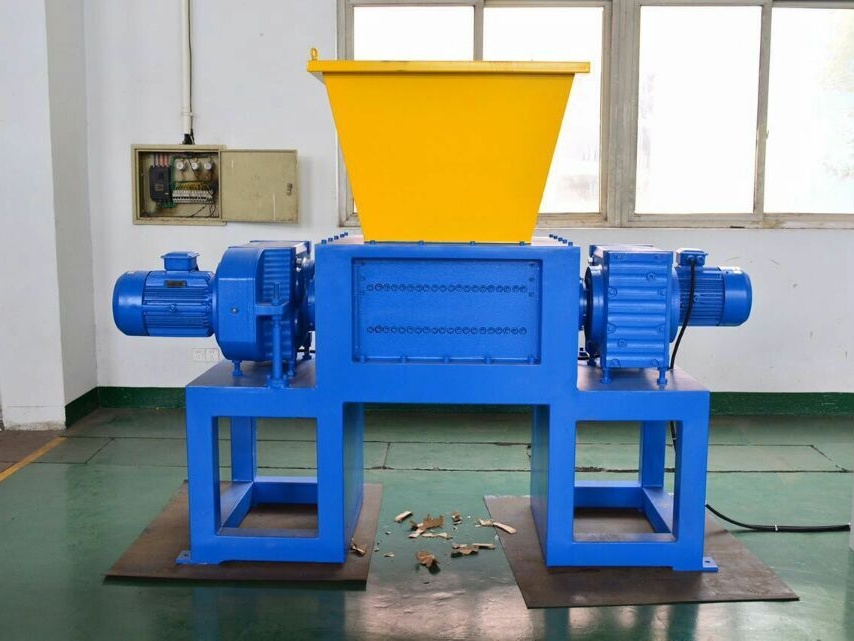 Double-shaft Shredder 