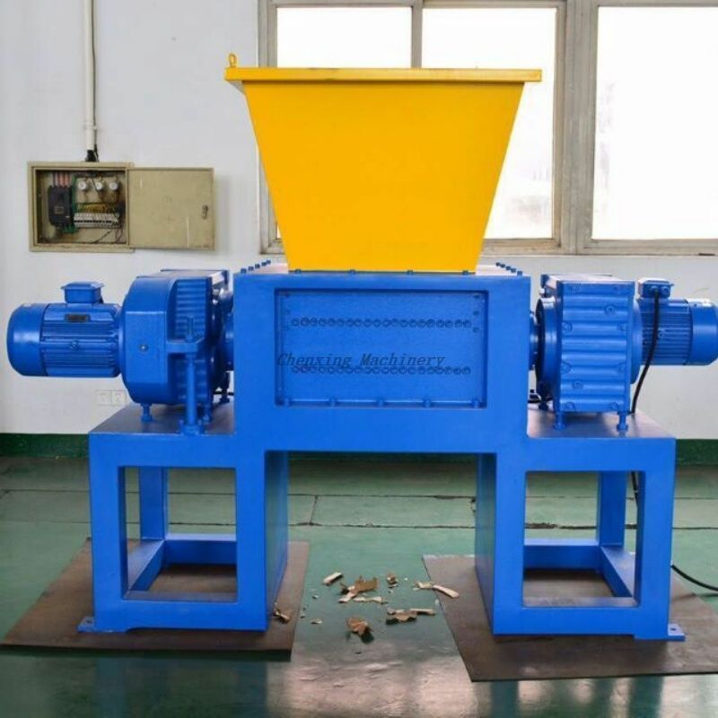 Industrial plastic crusher processing waste plastic