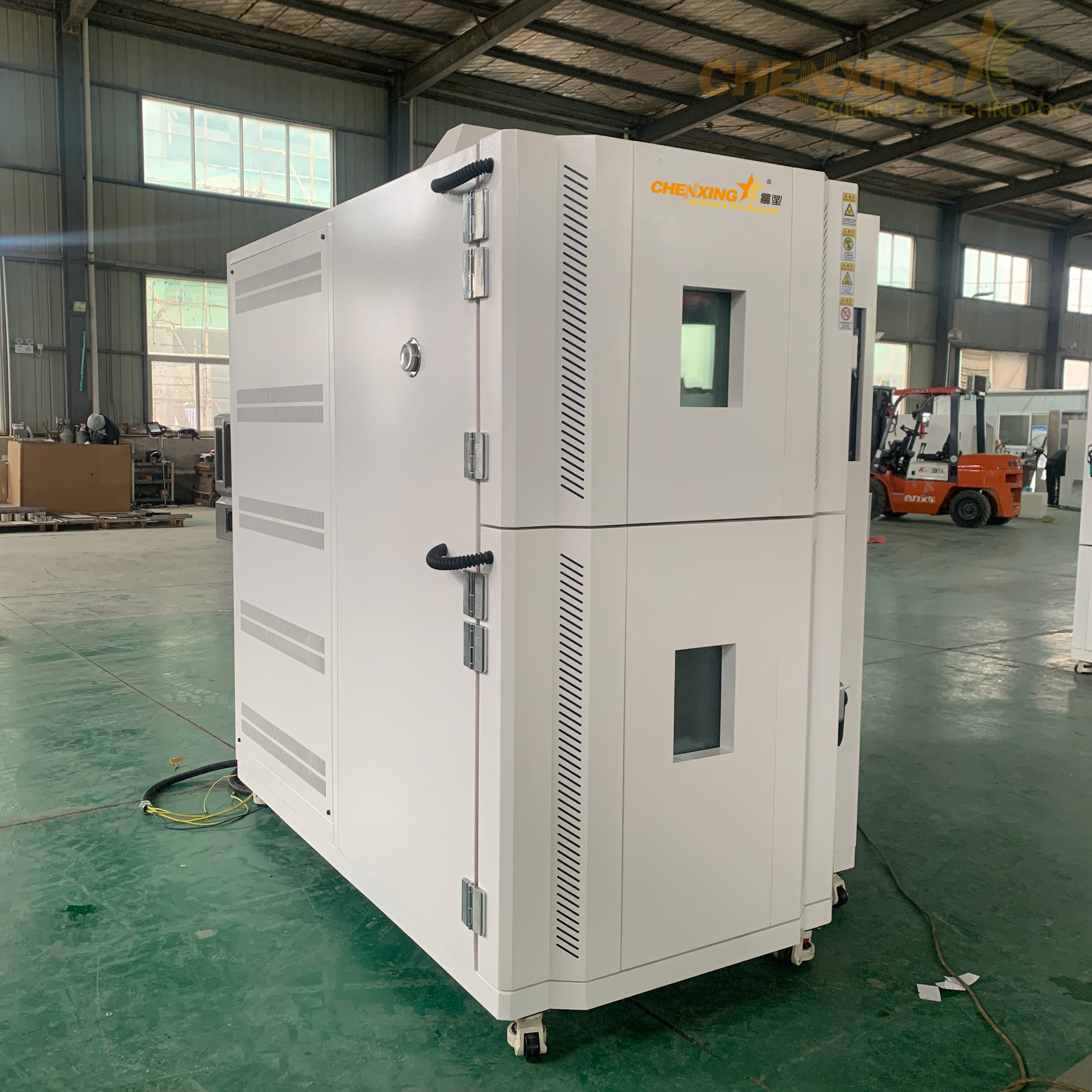 Cold And Hot Impact Testing Machine（Three Boxes）