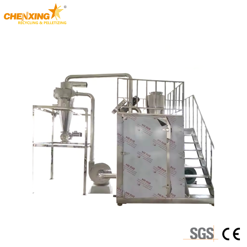 Liquid Nitrogen Freezing Plastic Pulverizer