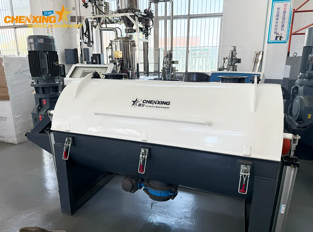 Vertical blending machine compact design for small plastic plant