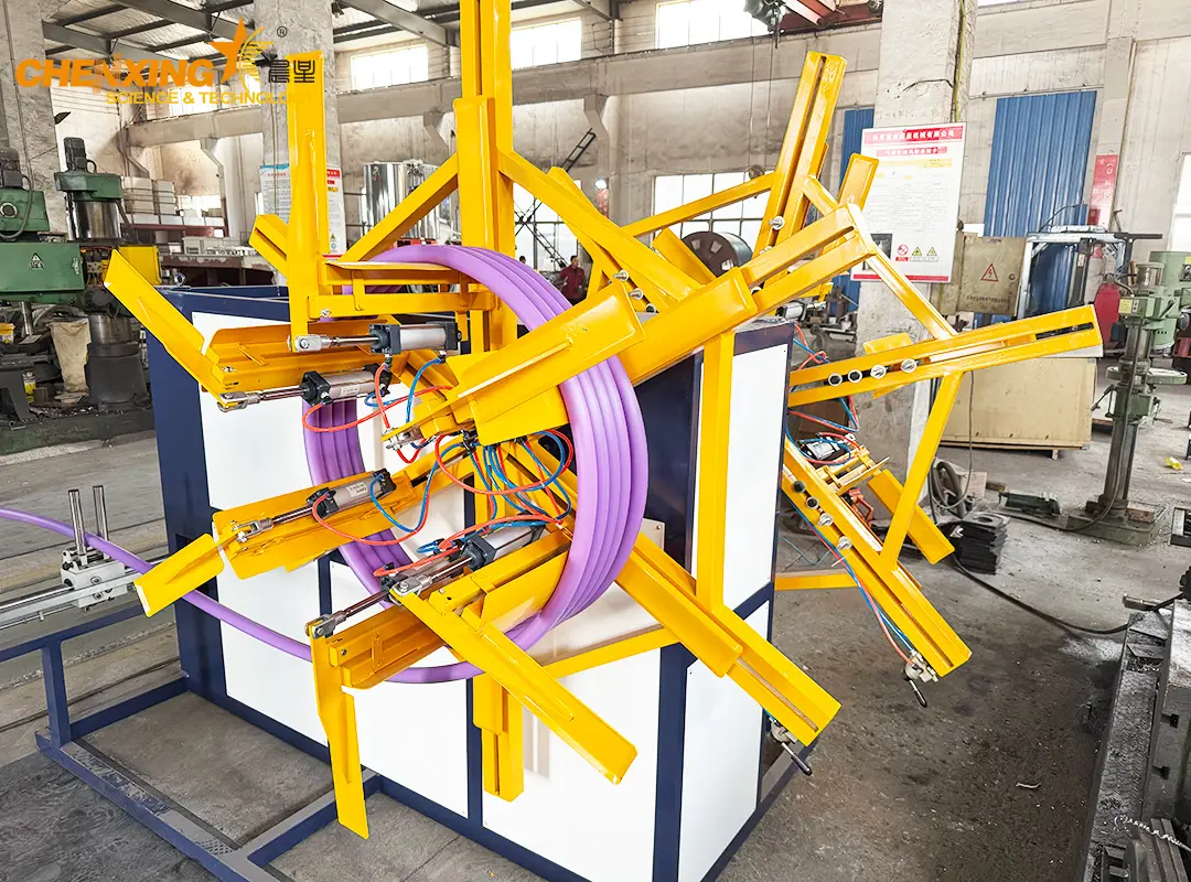1.Energy saving PVC pipe extrusion equipment