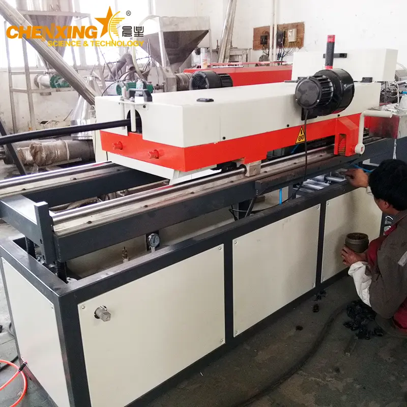 VDB25 micro corrugator producing 8mm diameter PP single wall corrugated tubing for automotive wire harness sheathing &mdash; mold block close-up at 4 m:min production speed