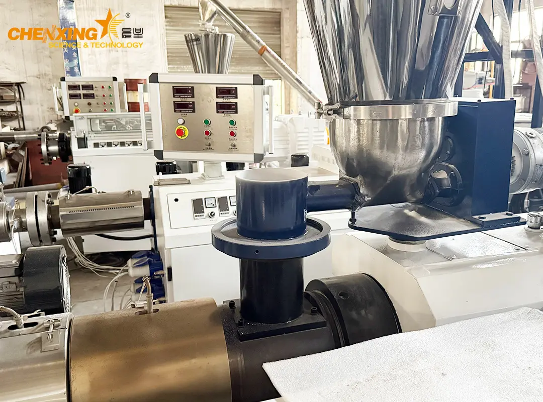 SJSZ conical twin screw extruder for PVC pipes