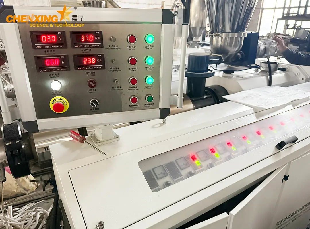 Twin screw PVC pipe extrusion machine